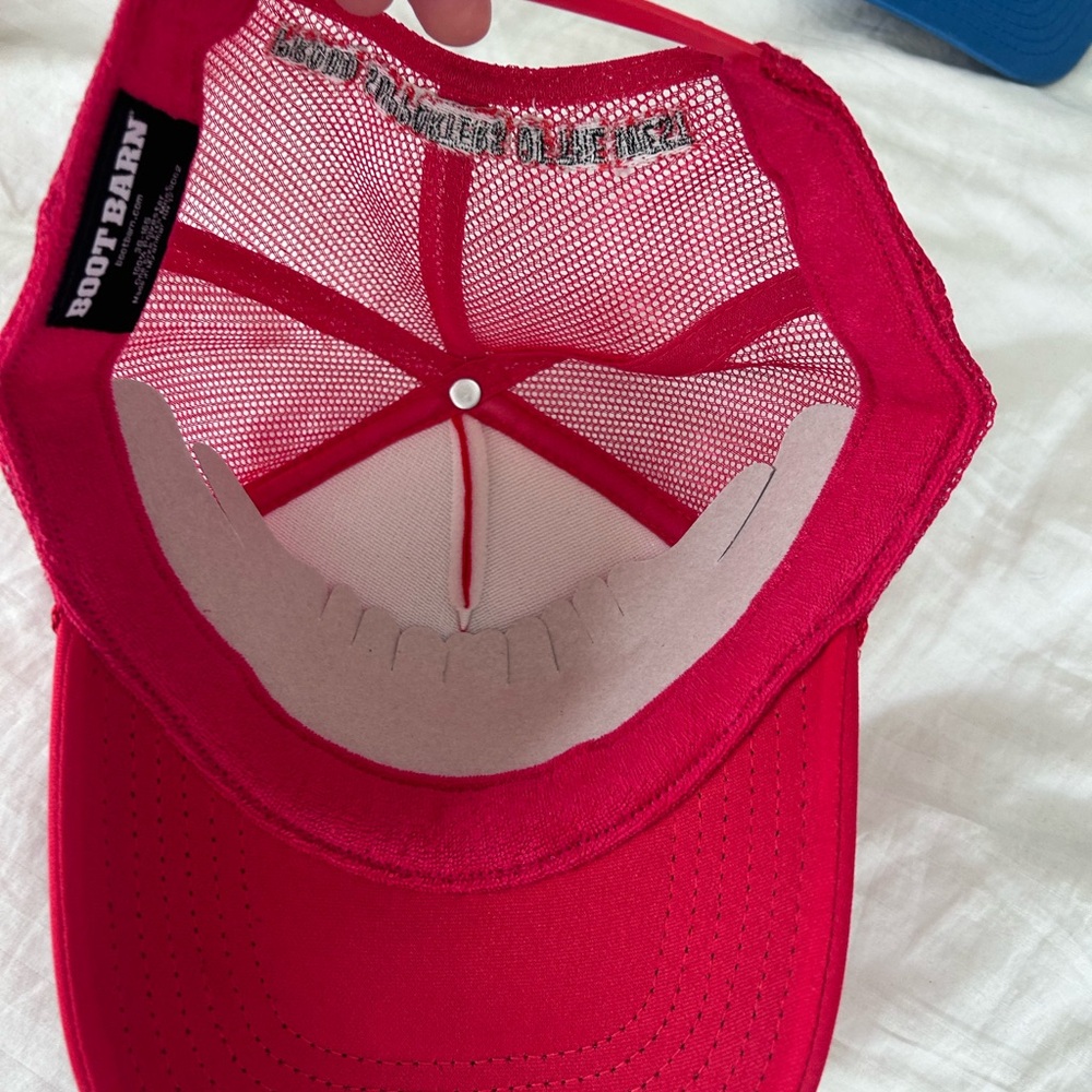 Boot Barn Red Mesh Cap - Picture 5 of 5